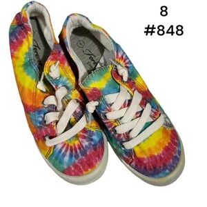 New Blowfish Low Top Tie Dye Sneakers Size 8